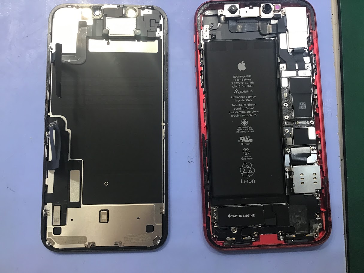 iPhoneSE2ならデータそのまま修理可能なスマホ修理工房セレオ甲府店へ！
